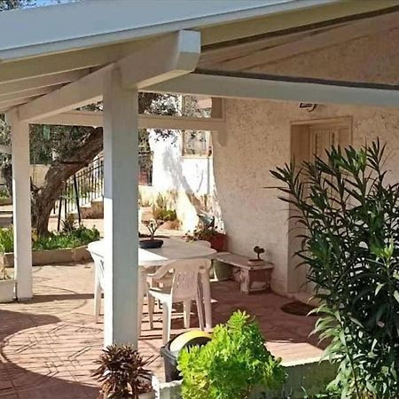 Stella Dell'Urmo Villa Аветрана Екстериор снимка
