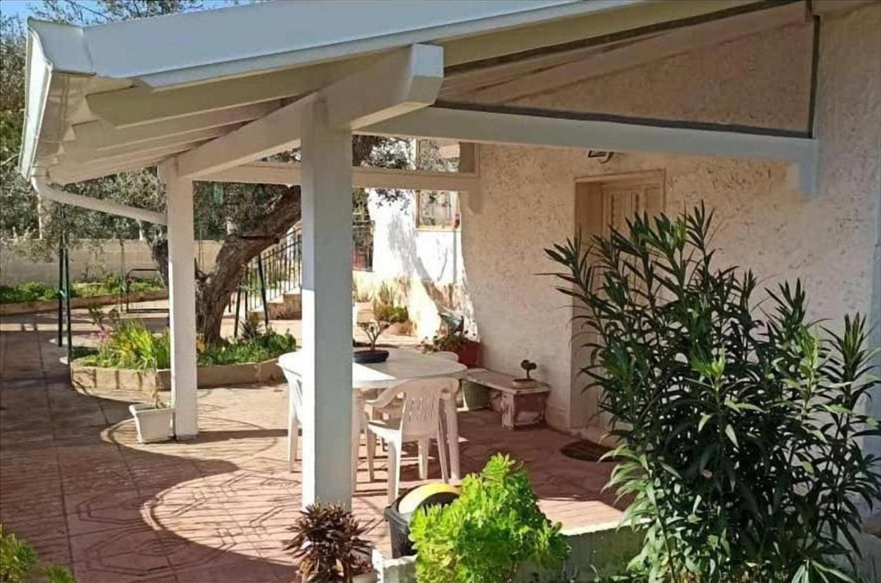 Stella Dell'Urmo Villa Аветрана Екстериор снимка